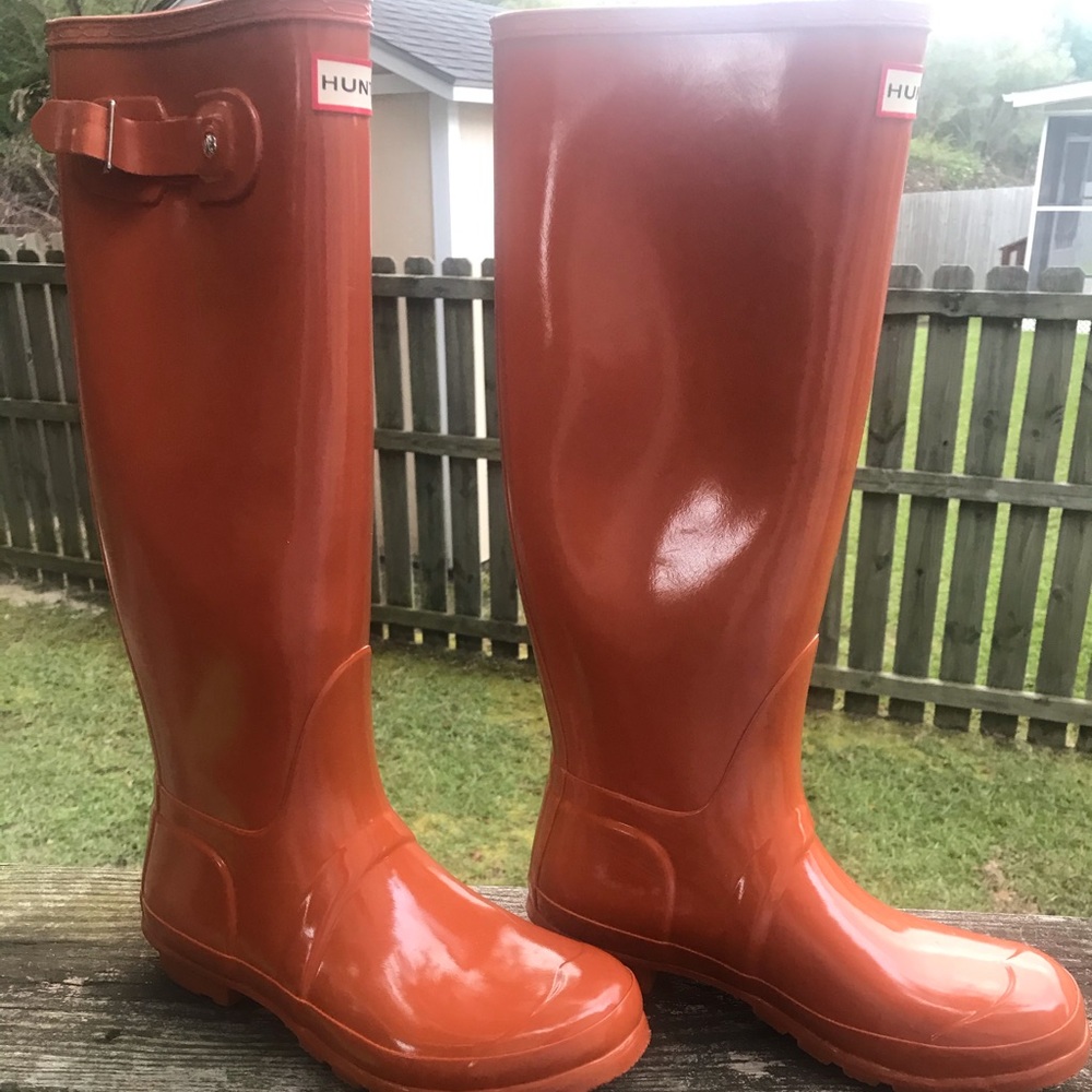 TALL BURNT ORANGE HUNTER RAIN BOOTS